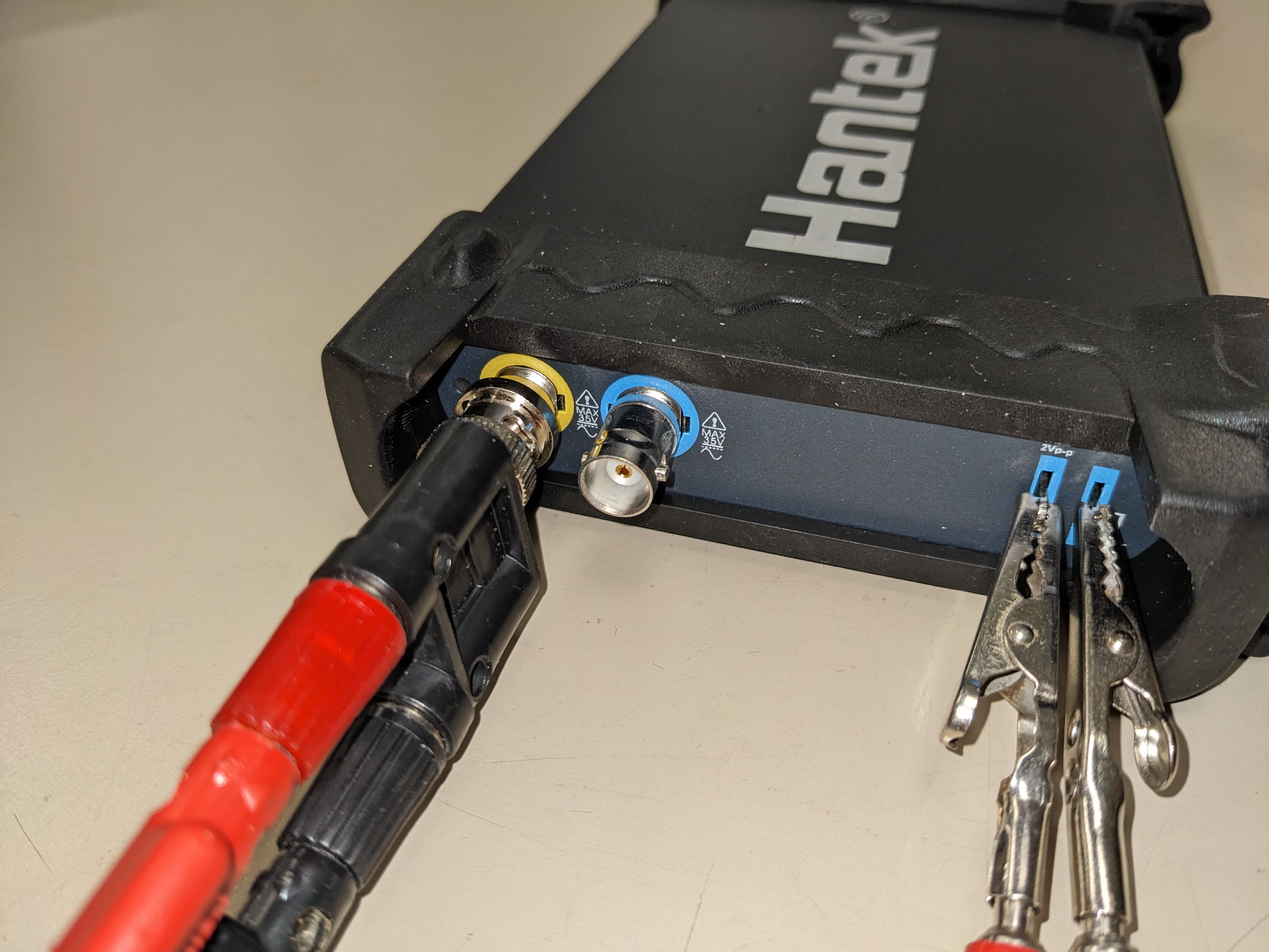 Wires on the Hantek oscilloscope